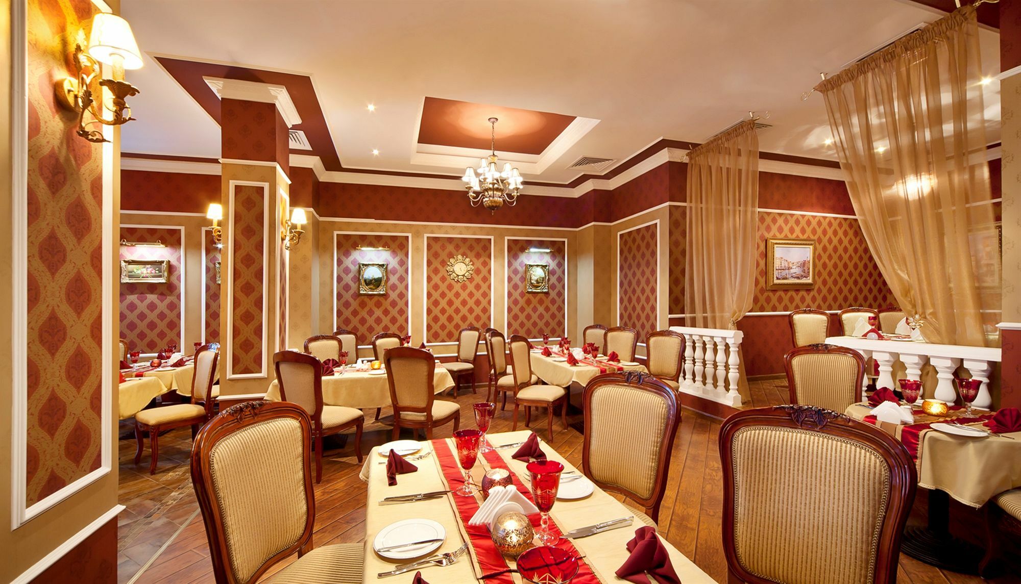 ซาฮารา บีช รีสอร์ต แอนด์ สปา Hotel ชาร์จาห์ ภายนอก รูปภาพ The interior of a restaurant in India