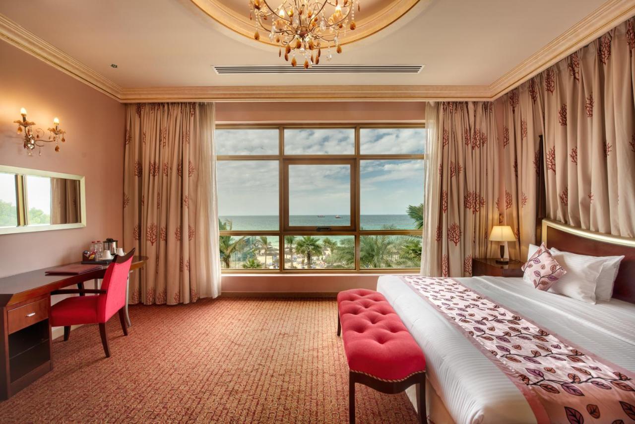 ซาฮารา บีช รีสอร์ต แอนด์ สปา Hotel ชาร์จาห์ ภายนอก รูปภาพ