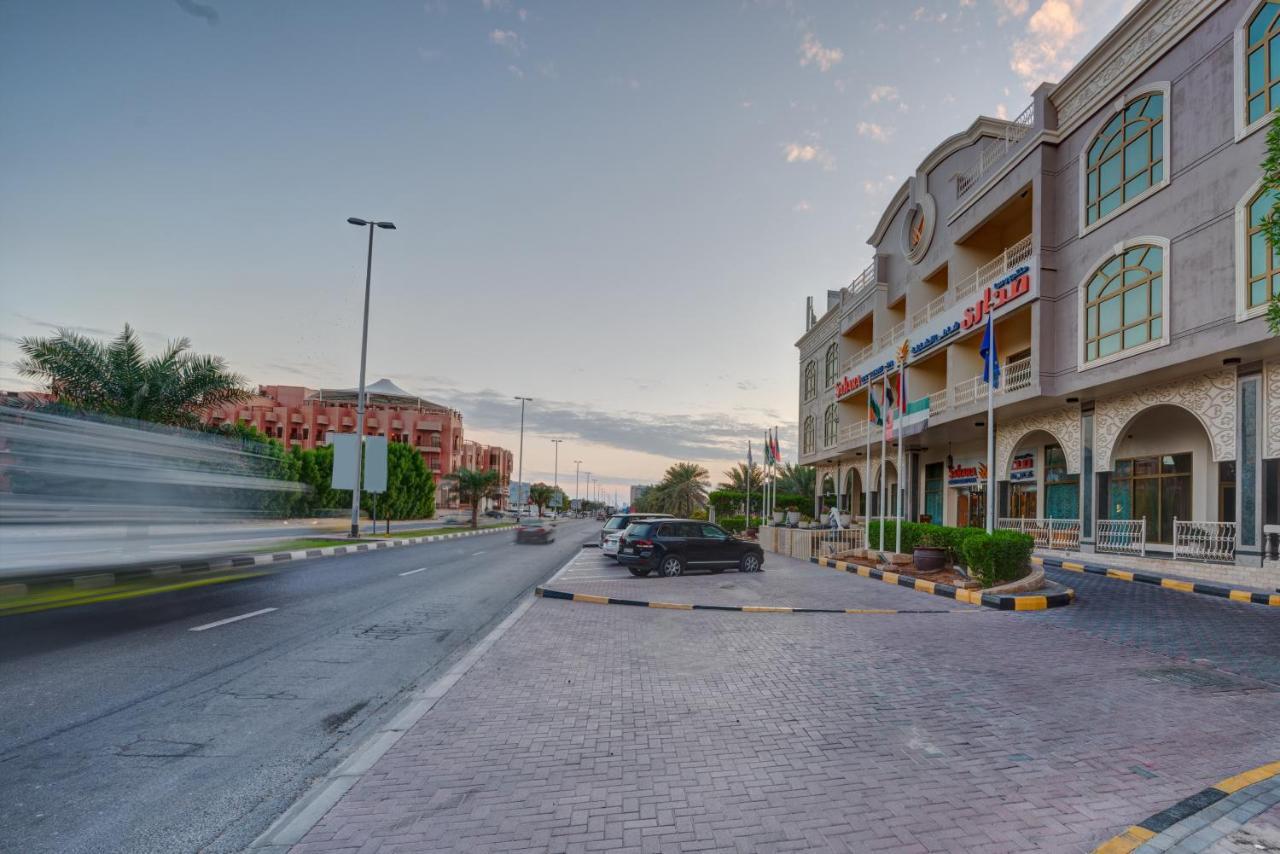 ซาฮารา บีช รีสอร์ต แอนด์ สปา Hotel ชาร์จาห์ ภายนอก รูปภาพ Al Qusais