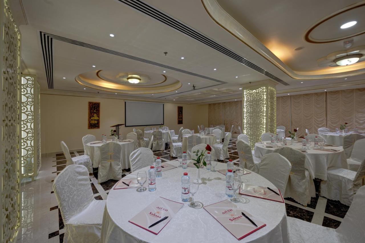 ซาฮารา บีช รีสอร์ต แอนด์ สปา Hotel ชาร์จาห์ ภายนอก รูปภาพ The ballroom