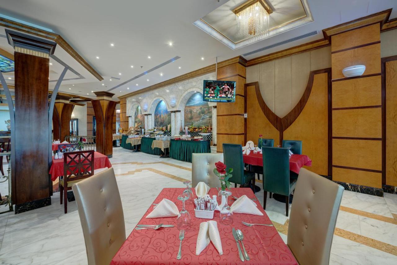 ซาฮารา บีช รีสอร์ต แอนด์ สปา Hotel ชาร์จาห์ ภายนอก รูปภาพ The restaurant
