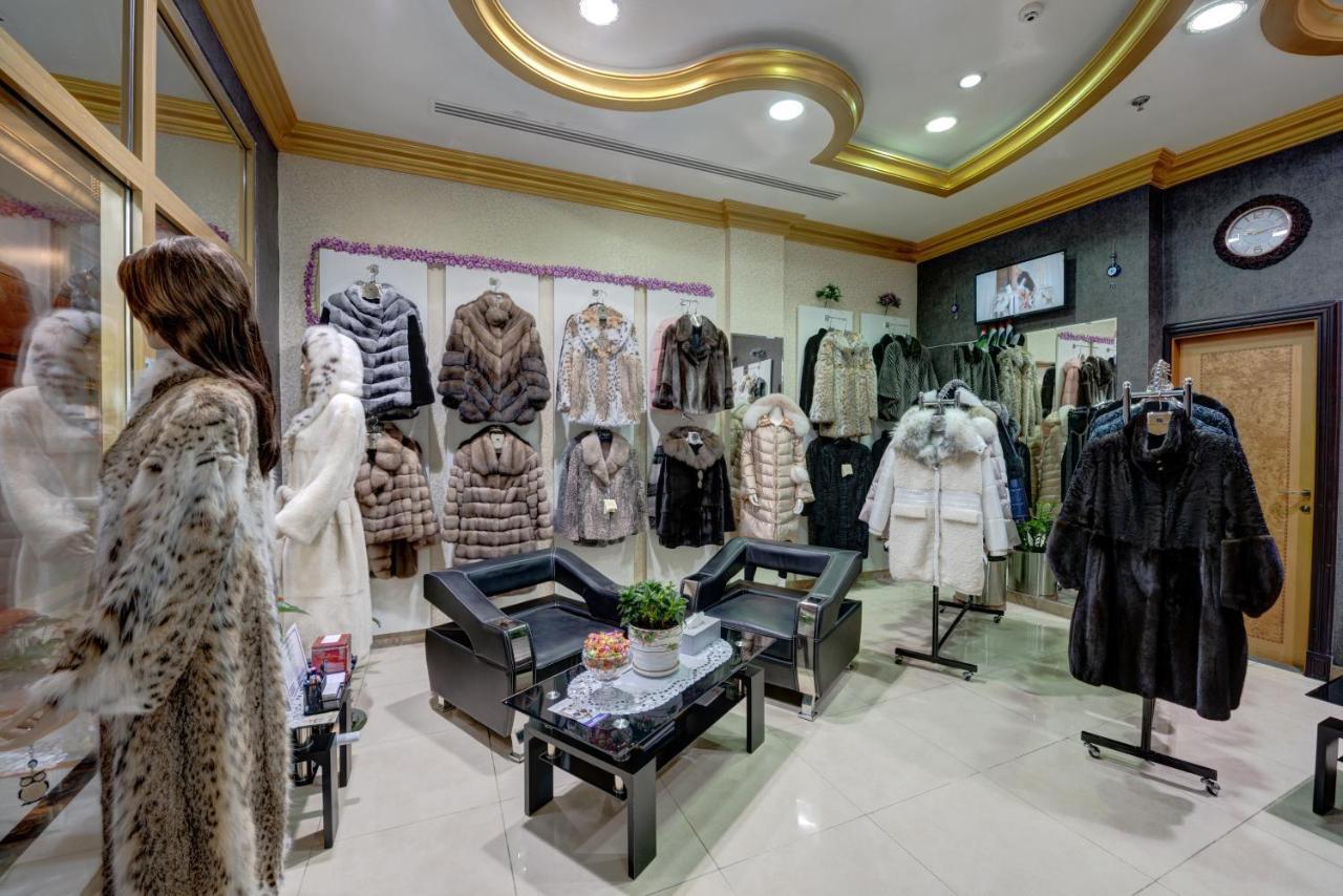 ซาฮารา บีช รีสอร์ต แอนด์ สปา Hotel ชาร์จาห์ ภายนอก รูปภาพ Fur store in Moscow